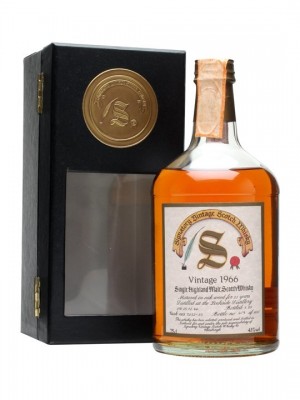 Lochside 1966 / 22 Year Old / Signatory